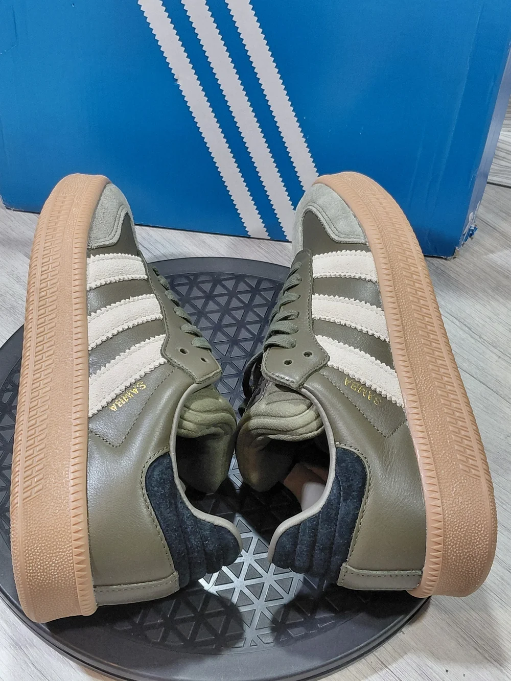 NEW Adidas Womens Samba XLG Olive Strata Chunky Thick Midsole with Gum Sole W8.5